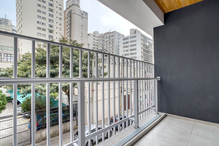 Studio Essencial na R. Cravinhos